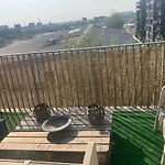Cite Du Vin 2 Bedroom - Parking Space شقة