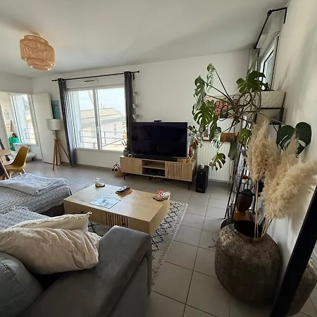 Cite Du Vin 2 Bedroom - Parking Space アパート