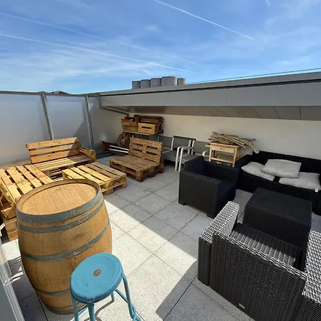 Cite Du Vin - 2 - Place De Parking Couverte Gratuite